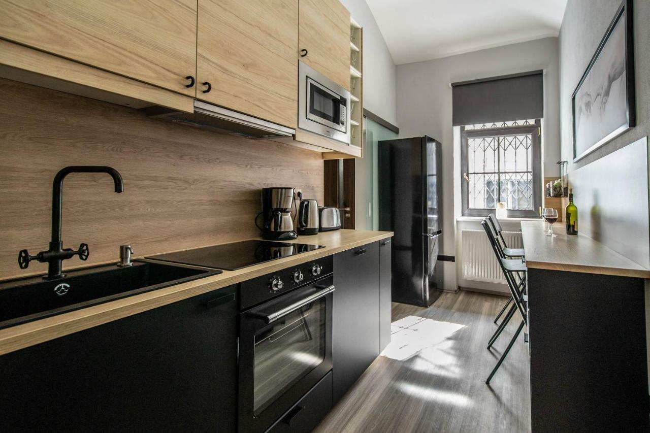 Stylish Apartments Close To Eden Garden Prague Exterior photo